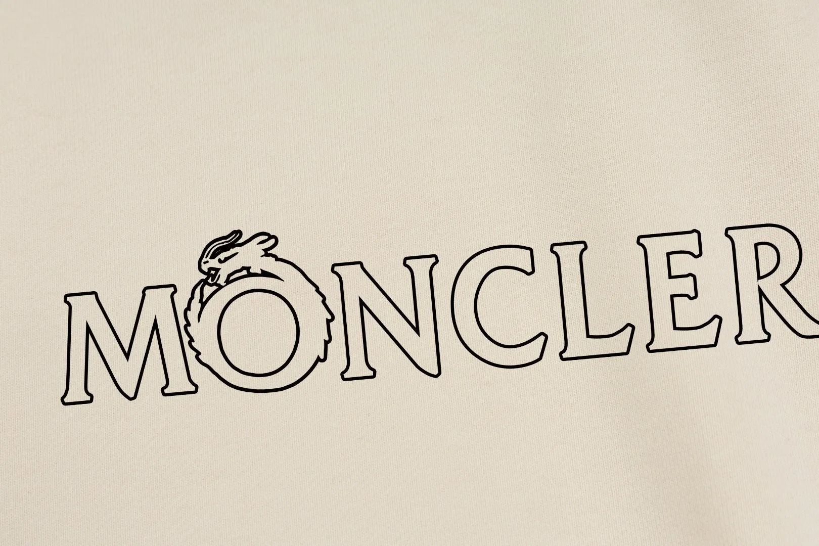 【 Quality】【 MONCLER】【In Stock 】 2024 New Arrival Premium 3D LOGO ， ， Premium ⚠️ ： 460 ， 21S 10S 26/2 1*1 ！ ， ， ， ， ， ！ Same Style ✔️ Same Style： ❗ ✔️【 Same Style， In Stock！】 ➡️Size：S M L XL XXL ➡️ ：Black White ⚠️Size Size